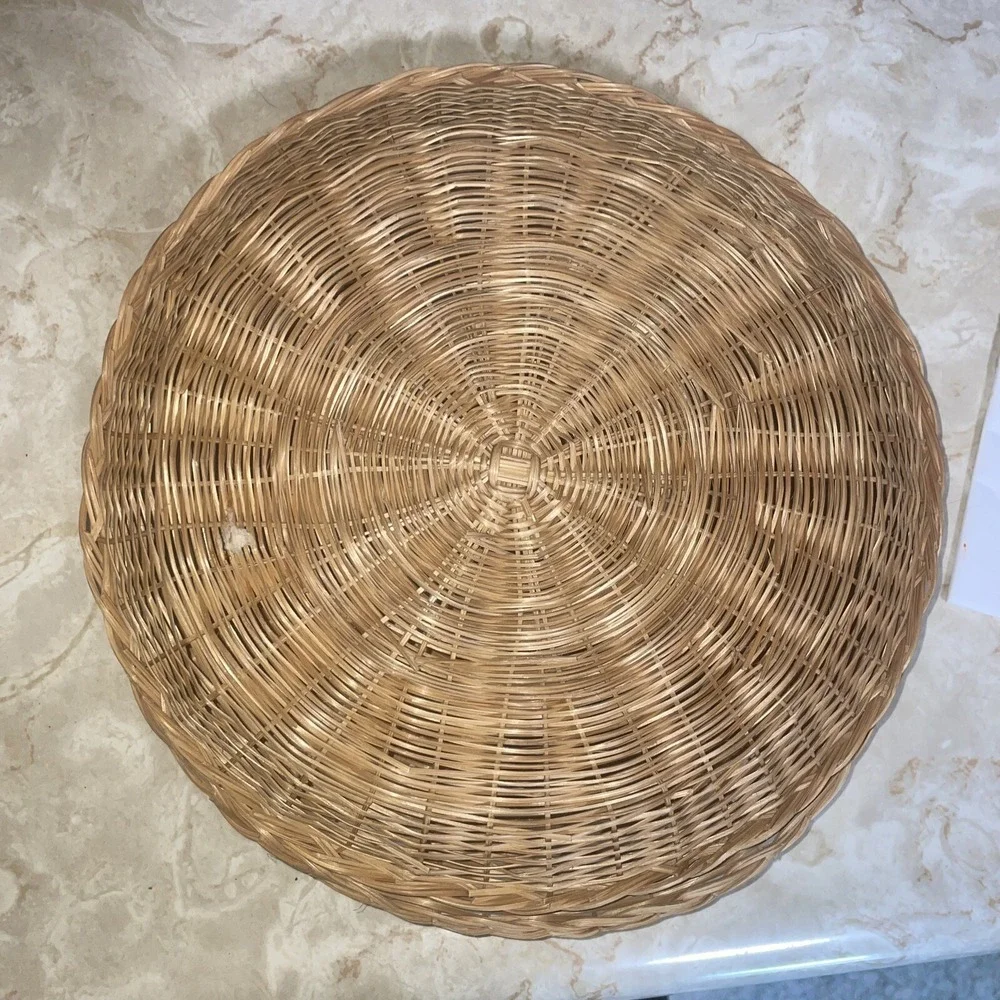 Set‎ Of Four Vintage Rattan Reed Wicker Plate Holders